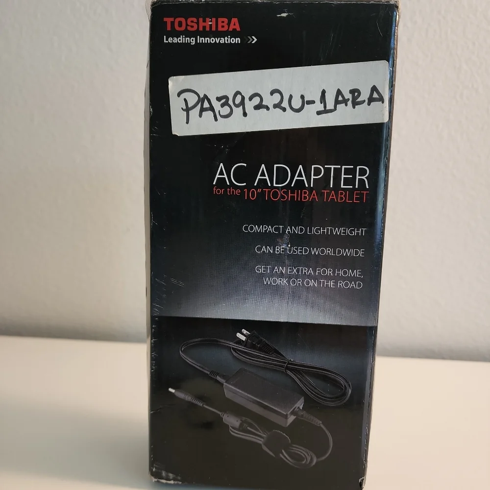 Toshiba PA3922U-1ARA Black 30W Global AC Adapter for Toshiba 10 Tablet. NEW